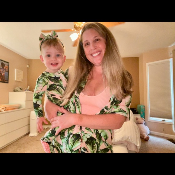 Meet your Posher, Sara - Picture 4 of 4